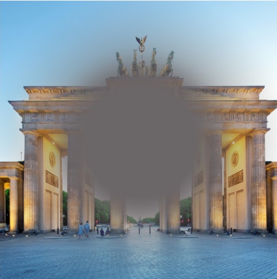 Brandenburger Tor mit blindem Fleck mitten im Bild.